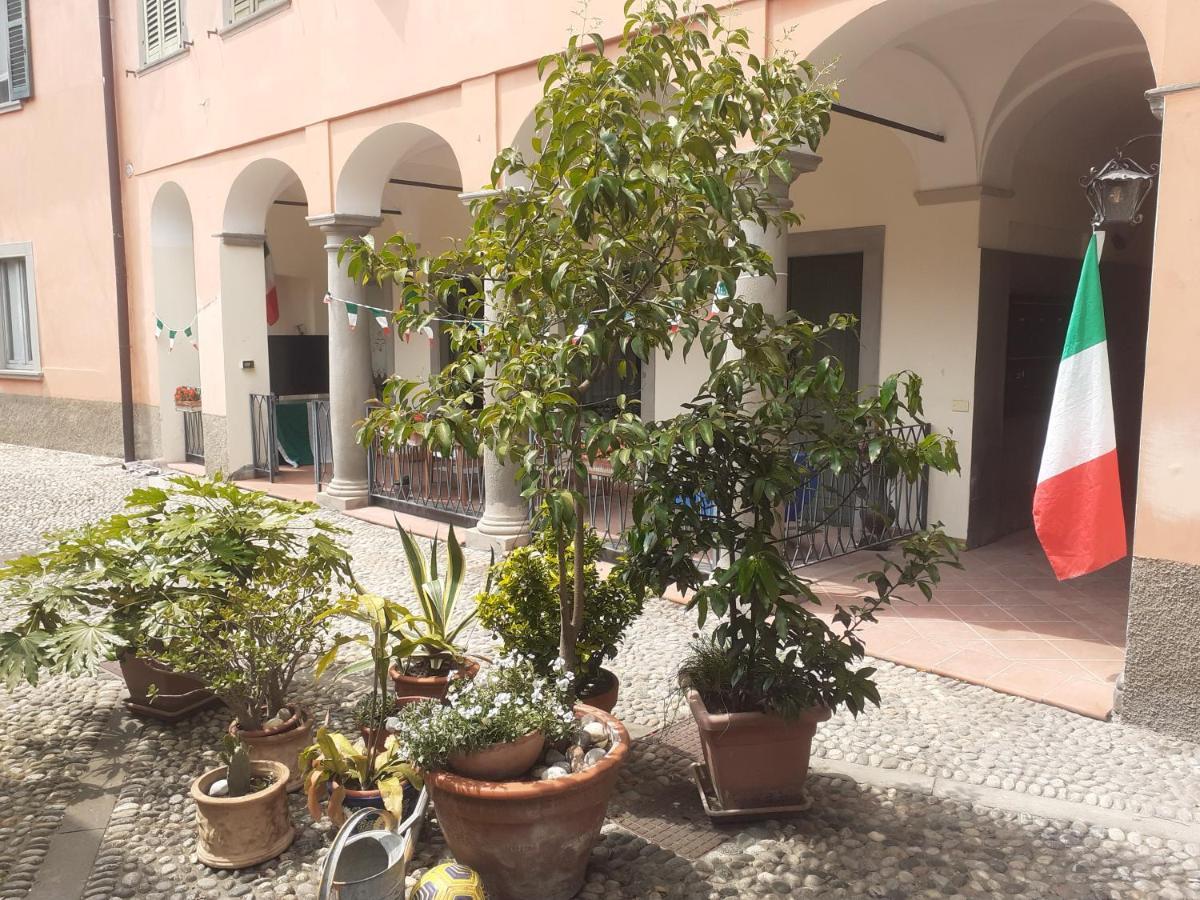La Corte Dei Cappuccini Bergamo Bagian luar foto